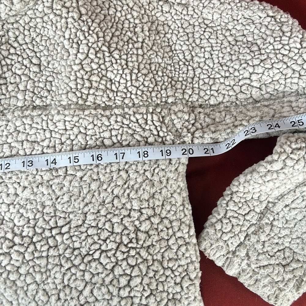 Dylan Sherpa Stadium Pullover Frosted Tips - Picture 7 of 9